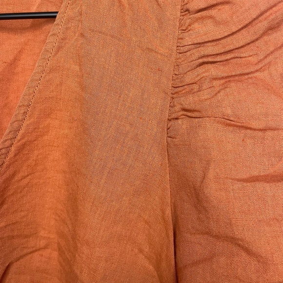 Levi’s Luisa Orange Blouse - Picture 4 of 6